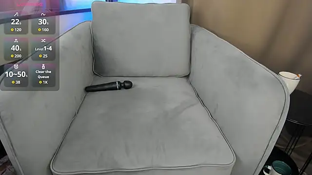 XXX chat uživo modela CharlesBurnett