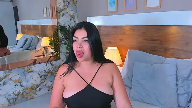 EmaBakker élő XXX-chatje