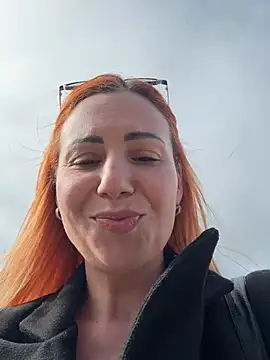 XXX chat uživo modela PervyxMilfxx