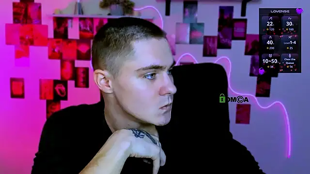 thomas_crow_'s Live XXX Chat