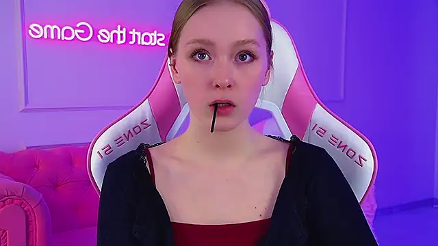 Chat +18 de AgataFoxley ao vivo