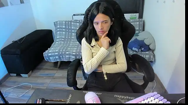 Show modela Candy__Girll18 na web-kameri