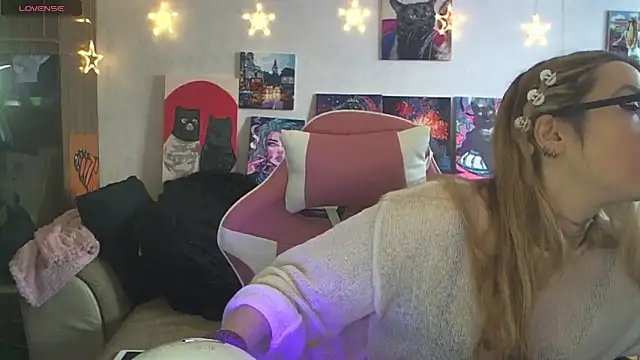 Chat +18 de SecretSophia ao vivo