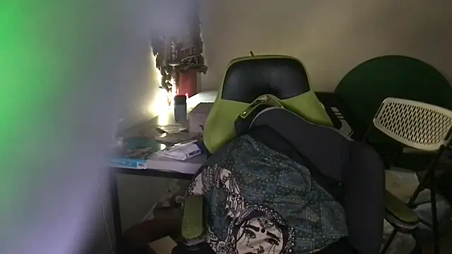 โชว์เว็บแคมของ StuntingSpunMarine69