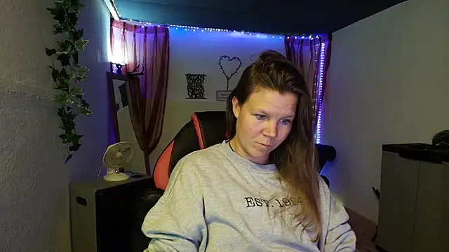 Sembang XXX Secara Langsung CallMeMaria