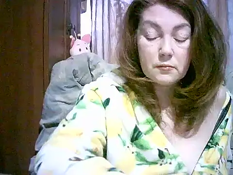 Russian_Lara Live XXX-Chat