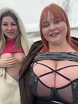 Czat XXX na żywo – SweetCuteGirls1023