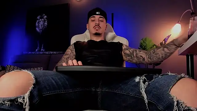 Chat +18 de uptomatty ao vivo