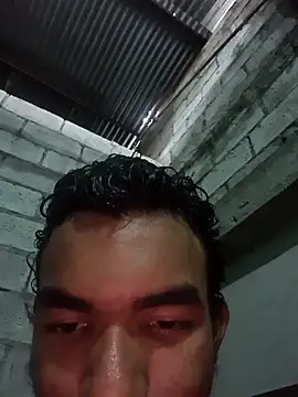 Czat XXX na żywo – Reynold2608