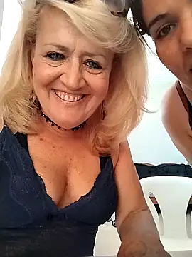 แชท XXX สดของ Bellapotencia1985