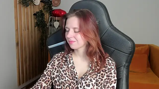 FreyaVey's Live XXX Chat