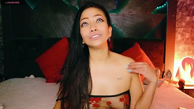 ElyaQuinn Live XXX-Chat