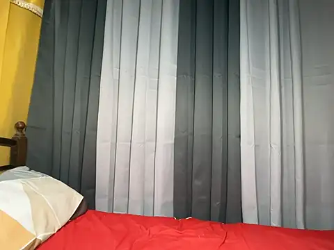 kierra_fox Pertunjukan Webcam