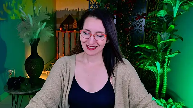 UnaTerra Adlı Modelin Canlı XXX Sohbeti