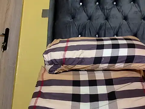 BOOTY_BANGERxxx's Webcam Show