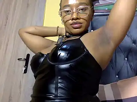 BOOTY_BANGERxxx live XXX chat