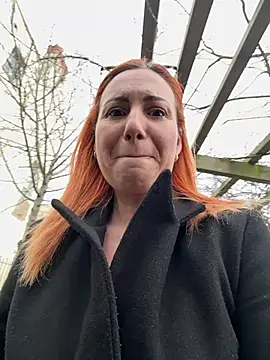 PervyxMilfxx's Live XXX Chat