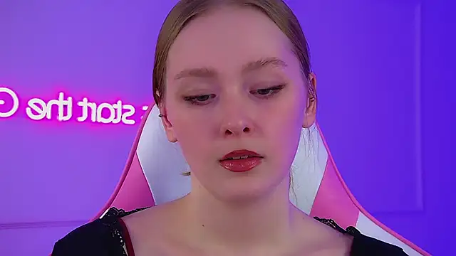 AgataFoxleyn Live XXX chat