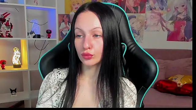 NaomiBlakes 现场XXX聊天