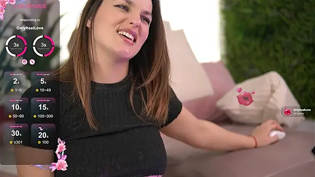 Chatroom XXX en direct de FreyaHeart