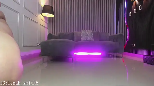 lenah_smith 现场XXX聊天