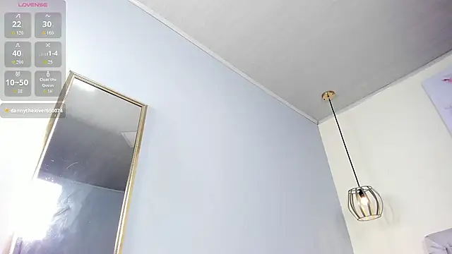 Chat +18 de escarleth__ ao vivo