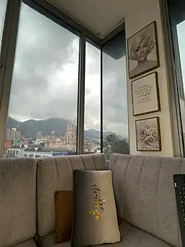 دردشة Ivanna_West الجنسية المباشرة