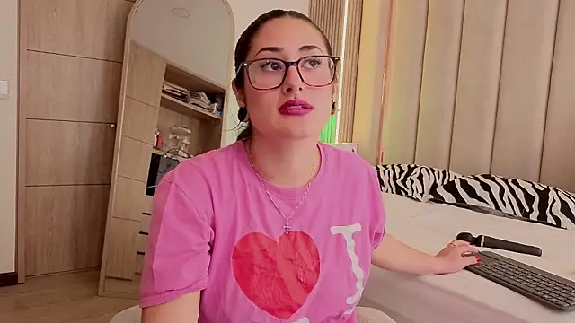 Iamnyxyn Live XXX chat