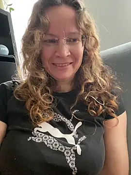 AnnikaRose Webcamshow