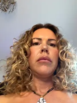 Show de Lara_Bergmann na webcam