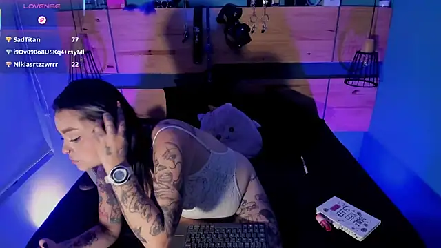 ChloeAllennn's Webcam Show