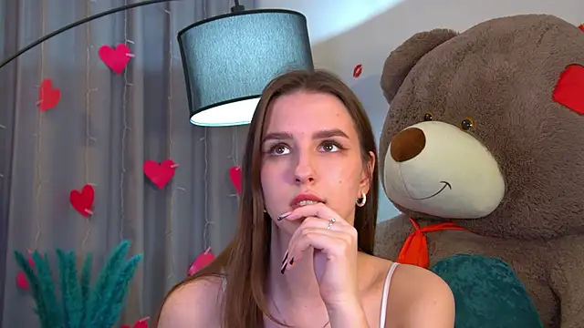 AliceAtkins' Live XXX Chat