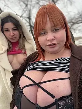 SweetCuteGirls1023: απευθείας συνομιλία ΧΧΧ