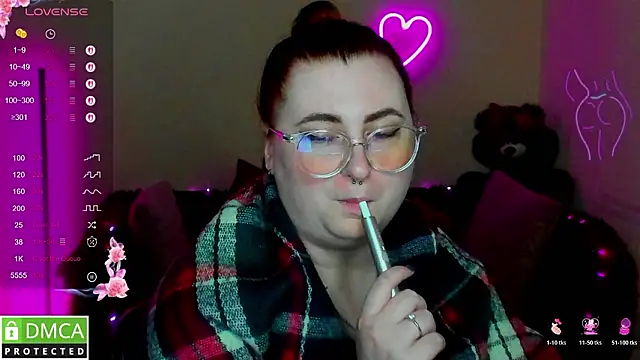 XXX chat uživo modela Alicia_love00