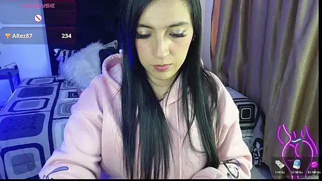 Chat XXX Live Majuu__