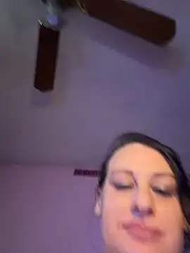 Milfshortcakes 라이브 XXX 채팅