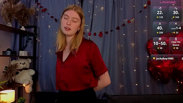 LanaRoxxy Chat XXX in diretta