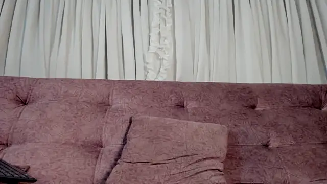 violet_77711のライブXXXチャット