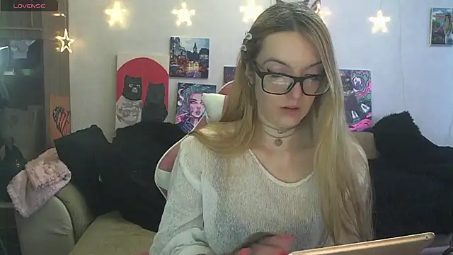 SecretSophia élő XXX-chatje