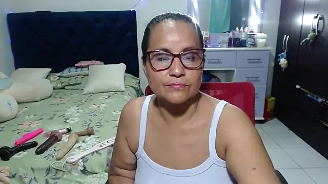 pervert_mommy_ Live XXX Chat