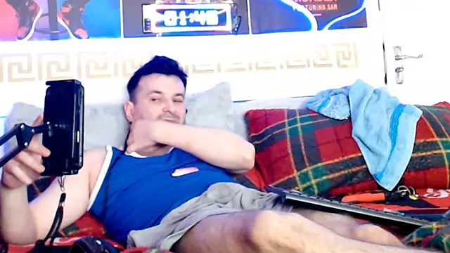 FuckToyBoy69 网络视讯表演