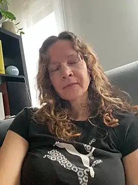 XXX chat uživo modela AnnikaRose