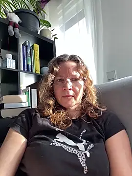 XXX chat uživo modela AnnikaRose