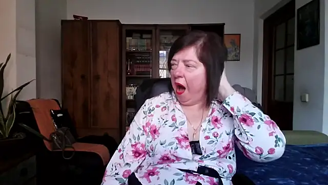 XXX chat uživo modela Violet_Pulse