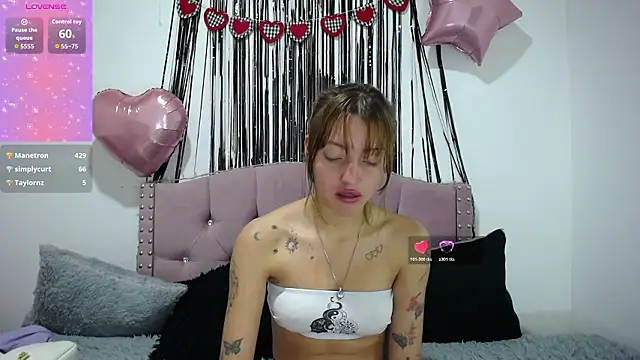 دردشة emily_cooper_pym الجنسية المباشرة