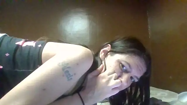 Heavenskyyee Show in webcam