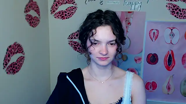 _SusieSu_'s Live XXX Chat