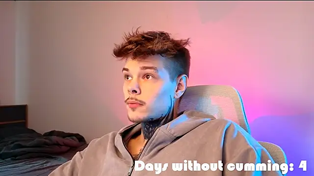 DENIS_HERE 网络视讯表演