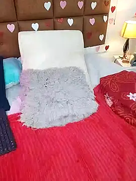 ELLA_KELLY Chat XXX in diretta