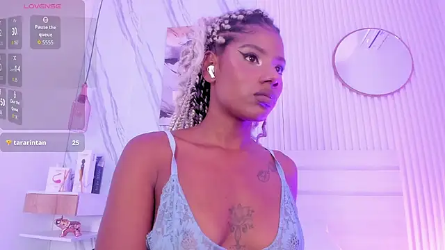 Afro_Luna: онлайн-секс-чат